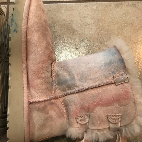 UGG Boots Preowned women’s condition Used - Picture 6 of 7